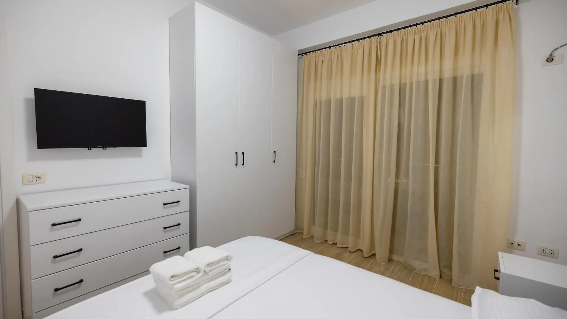 Sofia Apartment Vlorë